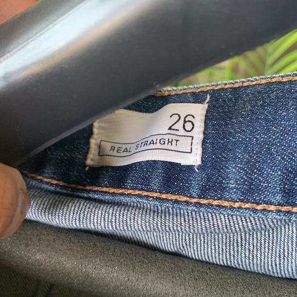 GAP DISTRESS JEANS - Picture 3 of 8